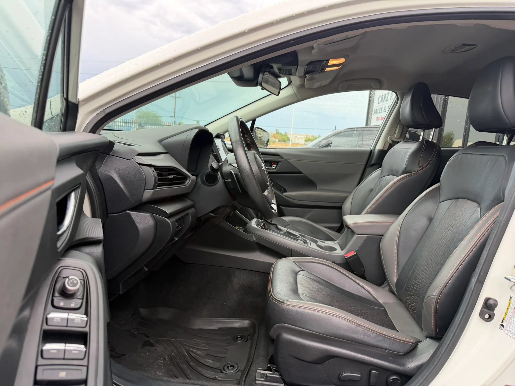 Used 2024 Subaru Crosstrek 2.5i Limited AWD/4WD image 17