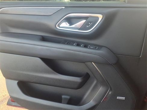 Used 2023 Chevrolet Tahoe Z71 w/ Luxury Package image 12