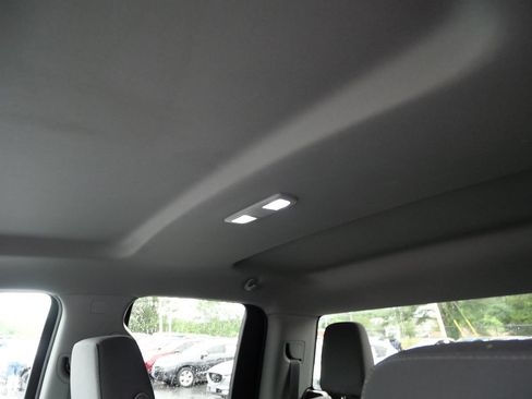 Used 2022 GMC Sierra 1500 Elevation AWD/4WD image 9