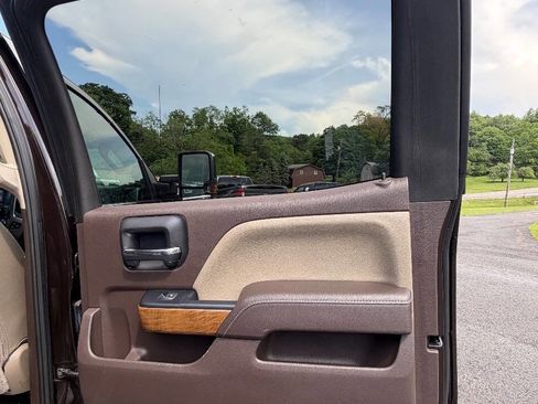 Used 2018 Chevrolet Silverado 3500 LTZ w/ Duramax Plus Package RWD image 44