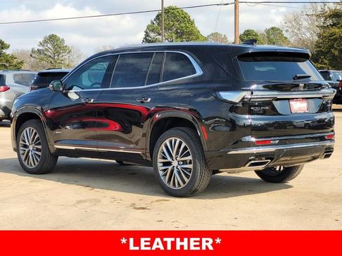 New 2026 Buick Enclave Avenir FWD image 4