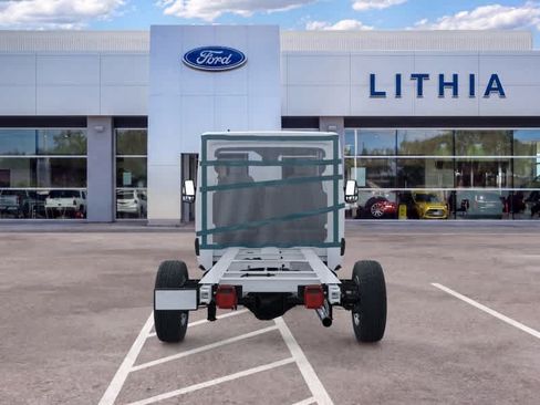 New 2026 Ford Transit 350 RWD image 5