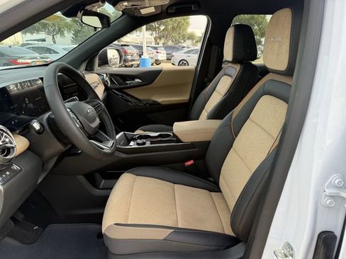 New 2026 Chevrolet Equinox ACTIV w/ Convenience Package III image 25