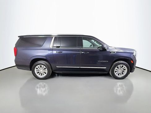 Used 2024 GMC Yukon XL SLT w/ SLT Luxury Package AWD/4WD image 5