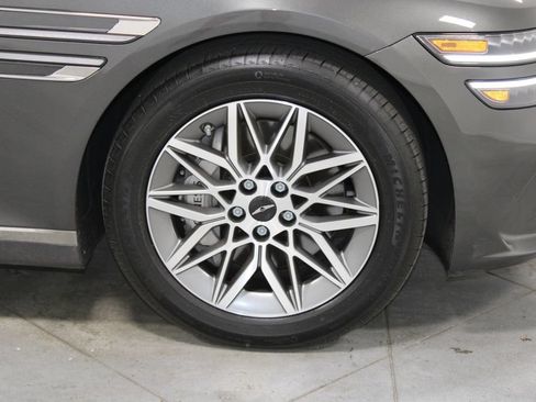 Used 2025 Genesis G80 2.5T AWD/4WD image 11