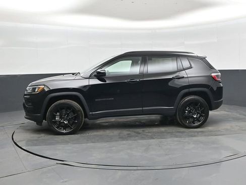 New 2026 Jeep Compass Latitude AWD/4WD image 7