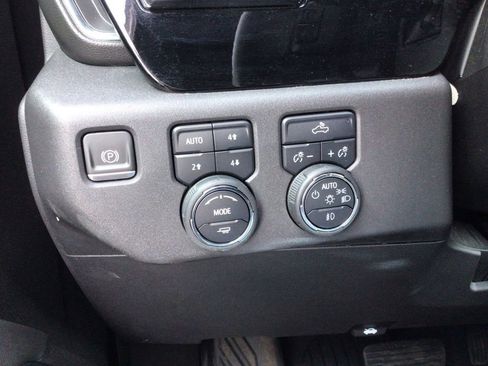 Used 2023 Chevrolet Silverado 1500 RST image 21