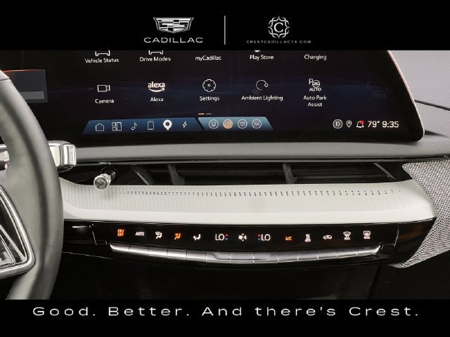 Certified 2025 Cadillac Optiq Sport 2 w/ LPO, Floor Liner Package AWD/4WD image 18