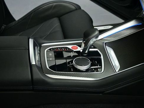 Used 2025 BMW XM image 67