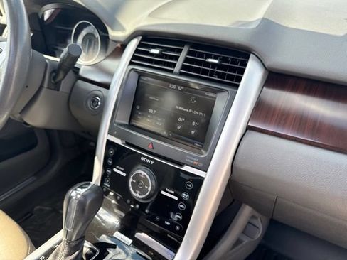 Used 2013 Ford Edge Limited AWD/4WD image 16