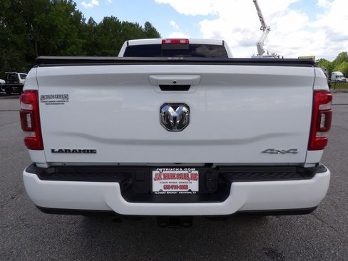 Used 2023 RAM 2500 Laramie AWD/4WD image 6