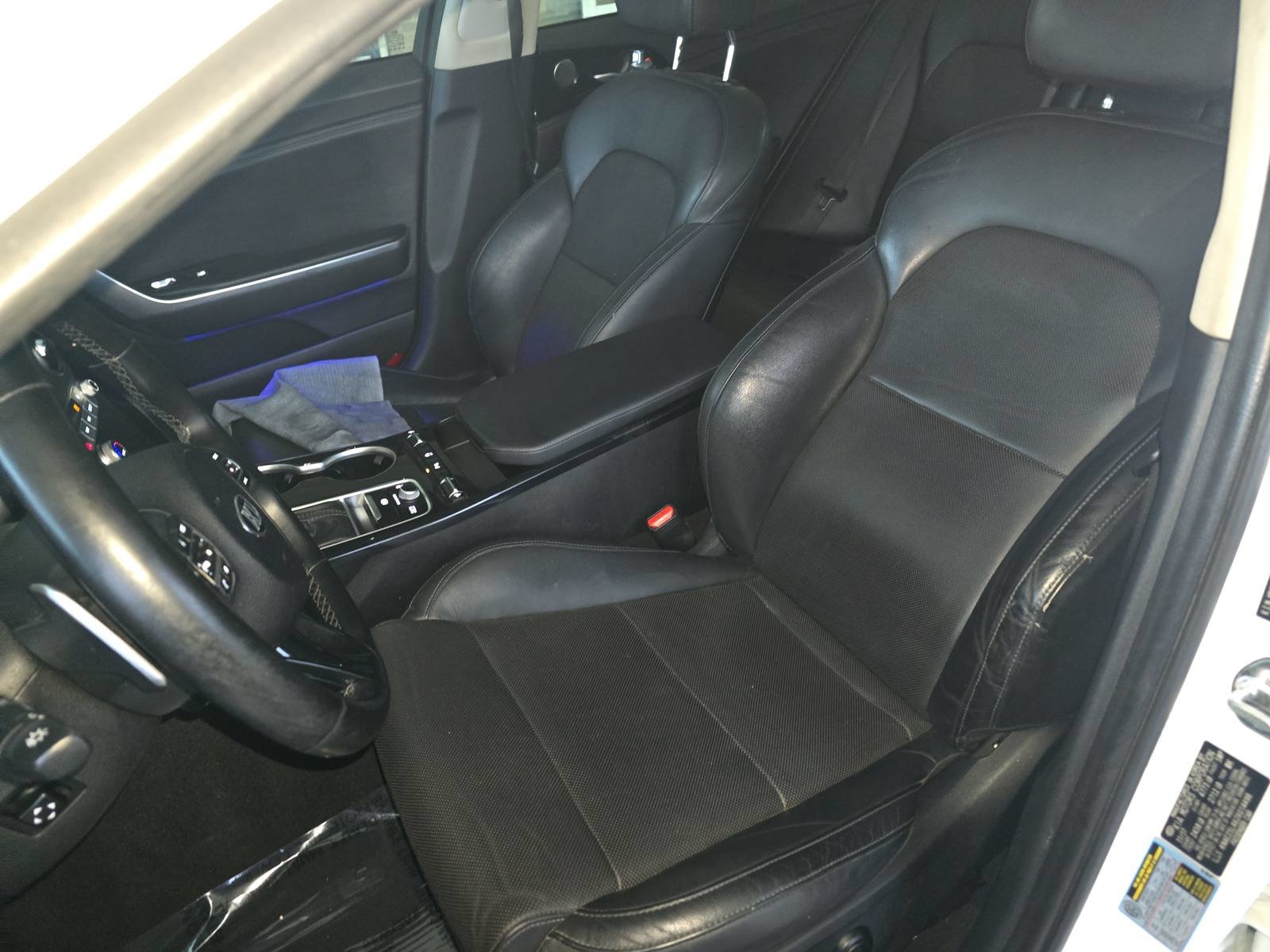 Used 2018 Kia Stinger Premium RWD image 15