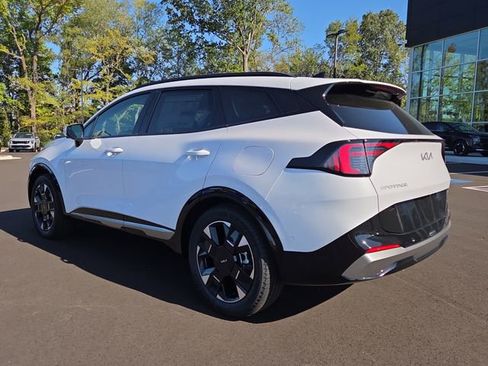 New 2026 Kia Sportage SX image 3