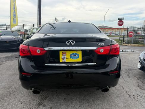 Used 2017 INFINITI Q50 Signature Edition w/ Cargo Package (L95) RWD image 5