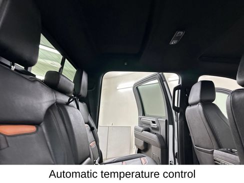 Used 2025 GMC Sierra 2500 AT4 w/ AT4 Premium Plus Package AWD/4WD image 27