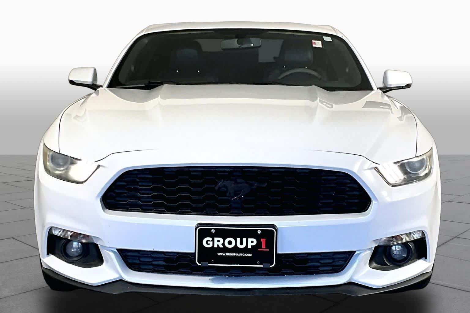 Used 2015 Ford Mustang Premium RWD image 4
