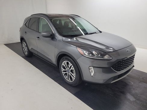 Used 2021 Ford Escape SEL w/ Technology Package FWD image 13