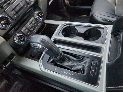 Used 2015 Ford F150 Lariat w/ Equipment Group 502A Luxury image 25