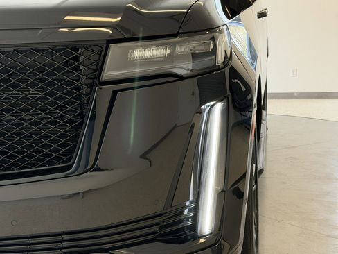 Used 2023 Cadillac Escalade Sport AWD/4WD image 49