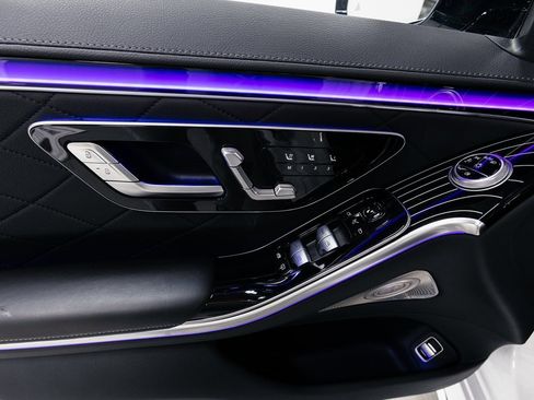 Used 2024 Mercedes-Benz S 580 4MATIC Sedan image 6