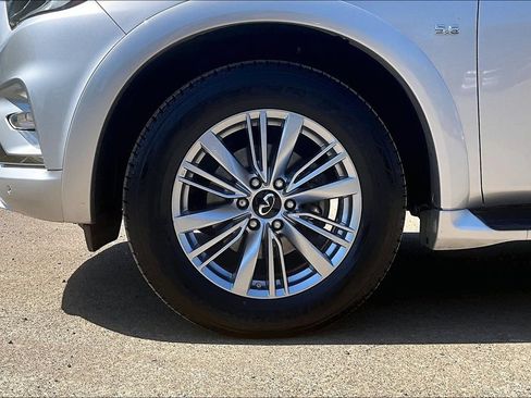 Used 2019 INFINITI QX80 Luxe AWD/4WD image 12