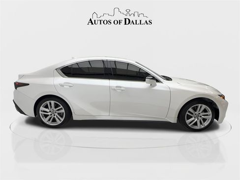 Used 2023 Lexus IS 300 w/ Comfort Package image 7
