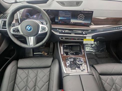 New 2026 BMW X5 xDrive50e w/ Executive Package AWD/4WD image 16