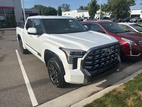 Used 2025 Toyota Tundra SR5 AWD/4WD image 3
