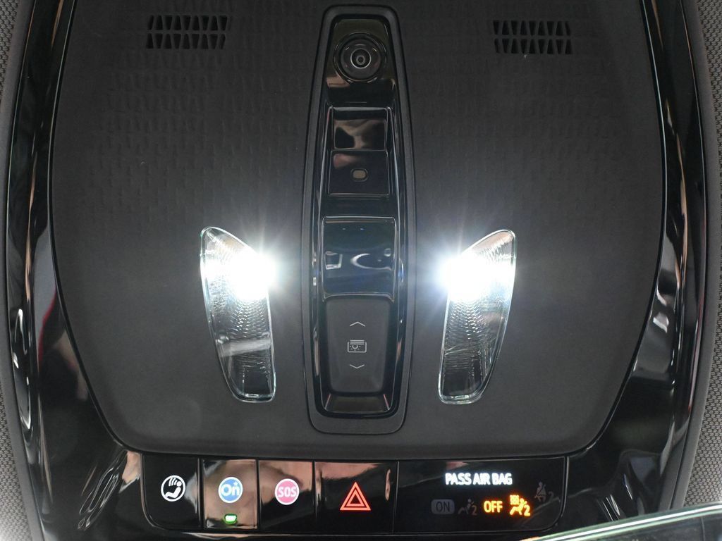 Used 2026 Cadillac Optiq Sport 1 w/ LPO, Floor Liner Package AWD/4WD image 27