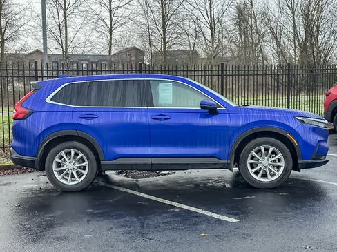 Used 2025 Honda CR-V EX-L image 3
