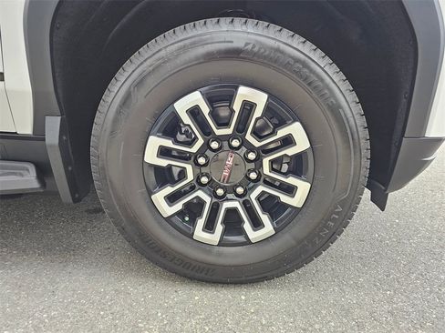 New 2026 GMC Sierra EV Elevation image 9