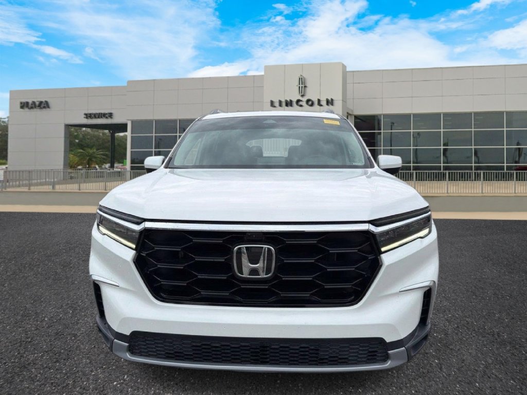 Used 2023 Honda Pilot Elite image 8