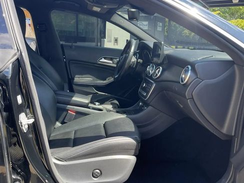 Used 2017 Mercedes-Benz CLA 250 4MATIC image 14