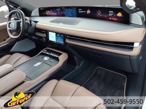 Certified 2025 Lincoln Navigator L Black Label image 12