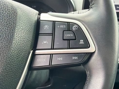 Used 2024 Toyota Grand Highlander FWD image 37