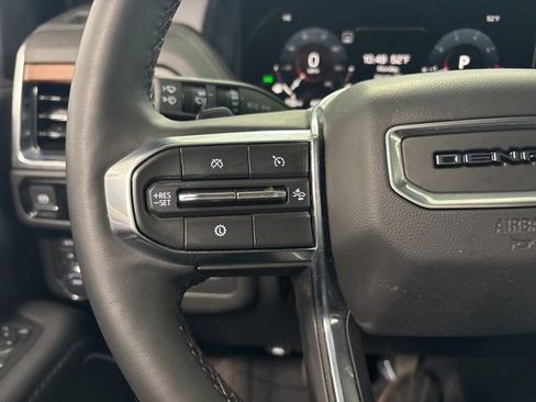 Used 2025 GMC Yukon Denali image 40