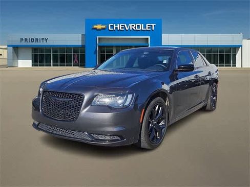 Used 2023 Chrysler 300 Touring w/ Sport Appearance Package image 1