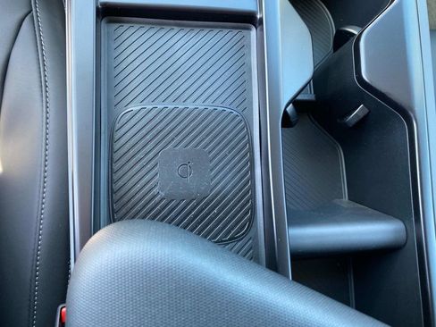 New 2025 Kia EV6 Light w/ Light LR Technology Package image 9