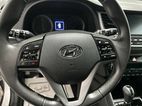 Used 2017 Hyundai Tucson Limited AWD/4WD image 16