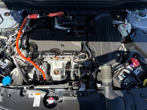 Used 2022 Honda Accord Touring image 23