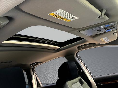 Used 2018 Honda CR-V EX image 30