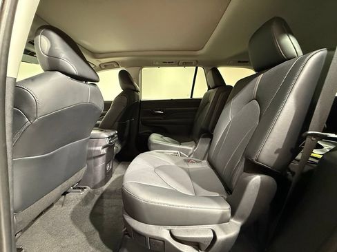 Certified 2026 Toyota Grand Highlander AWD image 20