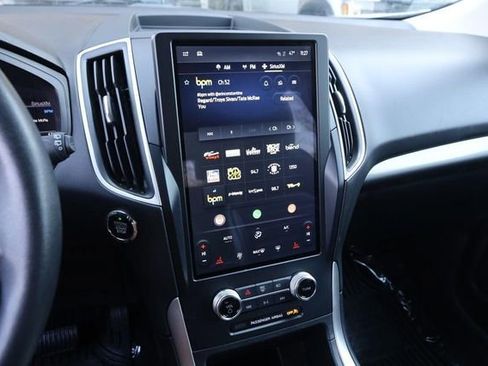 Certified 2024 Ford Edge SEL image 15