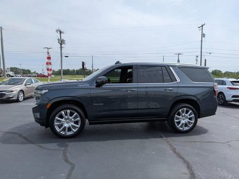 Used 2021 Chevrolet Tahoe High Country w/ Premium Package AWD/4WD image 4