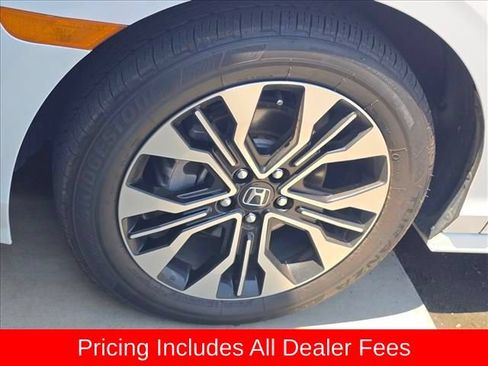 Used 2025 Honda Odyssey Elite image 3