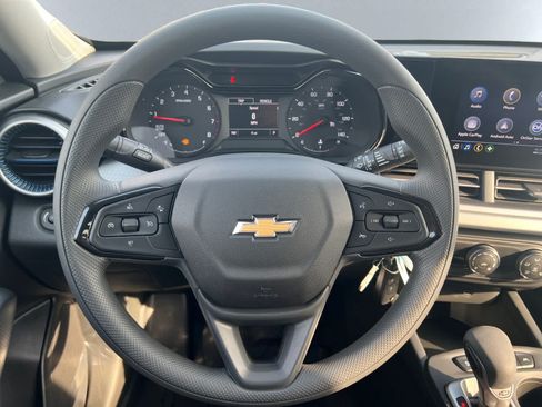 New 2026 Chevrolet Trax LS FWD image 17