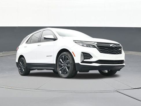 Used 2023 Chevrolet Equinox RS image 50
