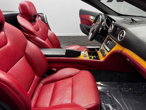 Used 2016 Mercedes-Benz SL 550 image 51
