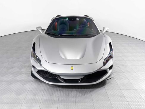 Used 2022 Ferrari F8 Tributo RWD image 15