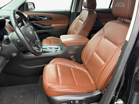 Used 2018 Chevrolet Traverse High Country image 9